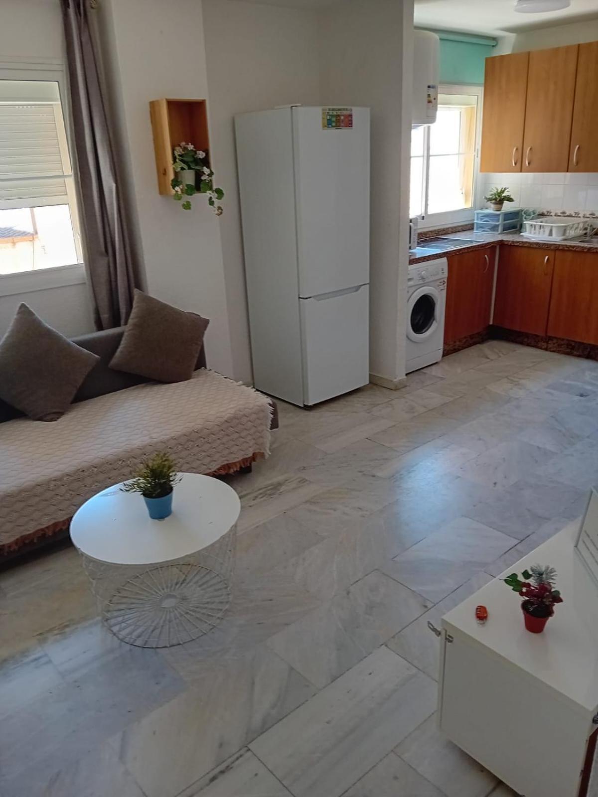 Apartamento Sostoa 1 Малага Экстерьер фото